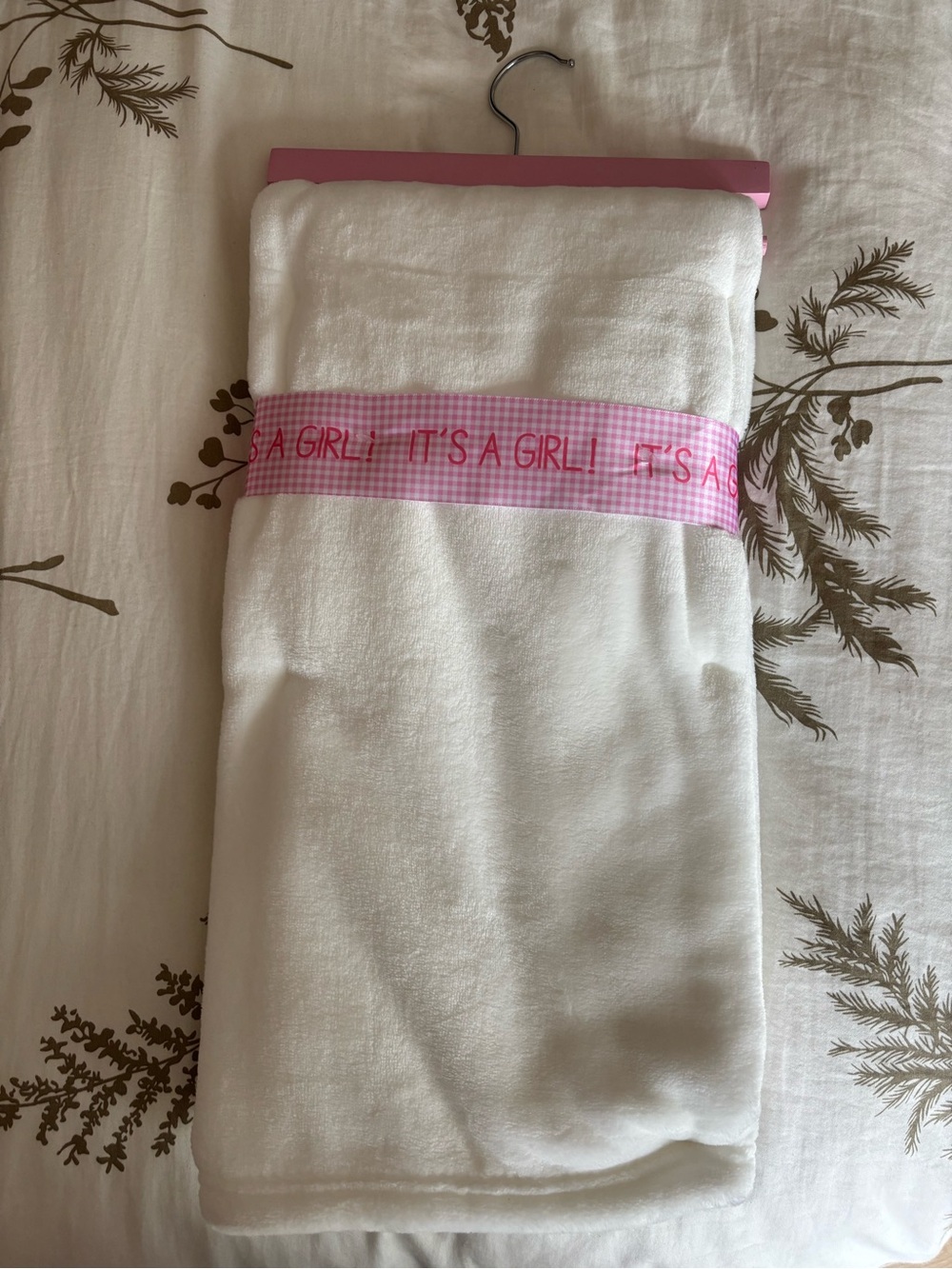 Born 2026 Baby Girl Blanket - Picture 2 of 4